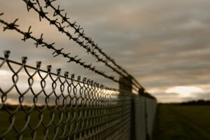 The Role of Stone Fencing Poles in Protecting Agricultural Boundaries
